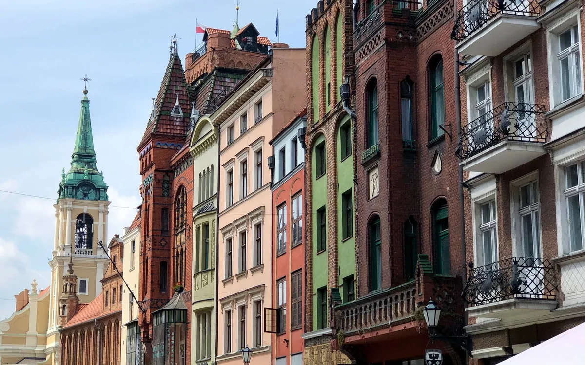 Które kamienice i detale architektoniczne są warte uwagi?