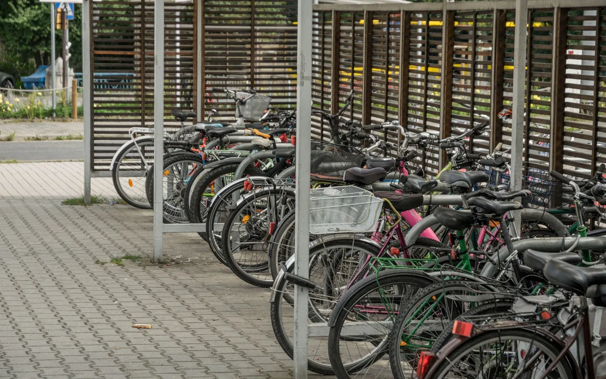 Parking i dojazd komunikacją