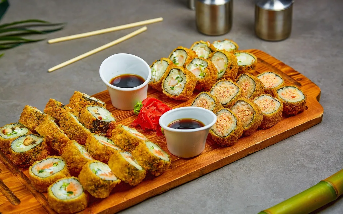 Czy restauracja ma osobną kuchnię wegańską czy tylko opcje roślinne?